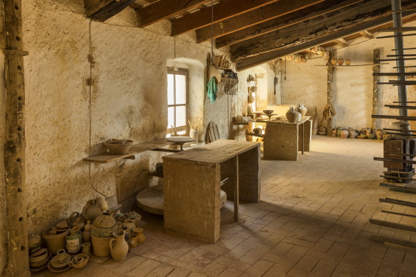 Sala de torns de la primera planta (2018) | © Jordi Geli / Terracotta Museu