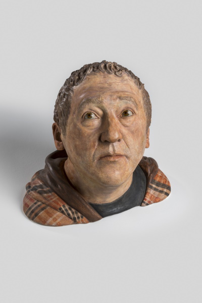 PEP (2015). Tierra cocida policromada (temple de huevo). Colección particular. | © Jordi Geli