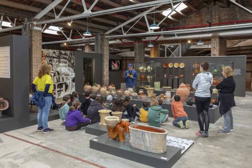 Visita guiada escolar | © Terracotta Museu. Autor: Jordi Geli Visita guiada escolar | © Terracotta Museu. Autor: Jordi Geli